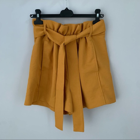 Wilfred Paperbag shorts Size 2 - Picture 1 of 8